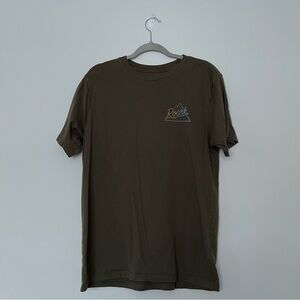 roark green t-shirt
